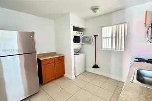 2099 NW 26th Ave, Fort Lauderdale, FL 33311 - Photo 4