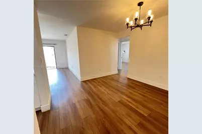 8425 NW 8th St #406, Miami, FL 33126 - Photo 6