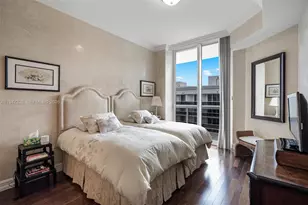 9595 Collins Ave, Surfside, FL 33154 - Photo 16