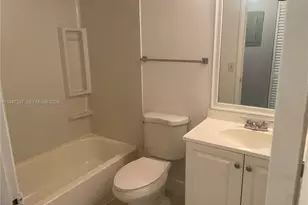 748 NW 103rd Terrace, Pembroke Pines, FL 33026 - Photo 6