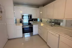 5750 Collins Ave, Miami Beach, FL 33140 - Photo 6