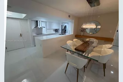 5757 Collins Ave #504, Miami Beach, FL 33140 - Photo 4