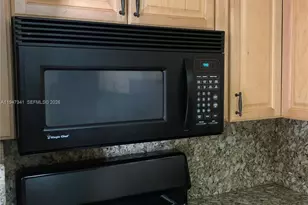 7931 SW 104th St, Miami, FL 33156 - Photo 6