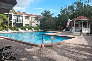 5214 NE 6th Ave, Oakland Park, FL 33334 - Photo 2