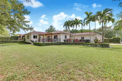 1402 Tangier St, Coral Gables, FL 33134 - Photo 1