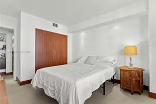 2500 Parkview Dr, Hallandale Beach, FL 33009 - Photo 24