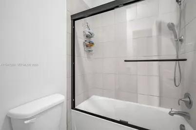 11603 SW 13th Dr, Pembroke Pines, FL 33025 - Photo 32