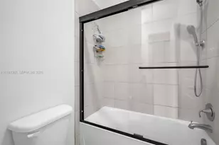 11603 SW 13th Dr, Pembroke Pines, FL 33025 - Photo 32