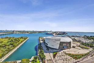 888 Biscayne Blvd, Miami, FL 33132 - Photo 34