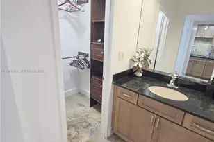 100 Lincoln Rd, Miami Beach, FL 33139 - Photo 10