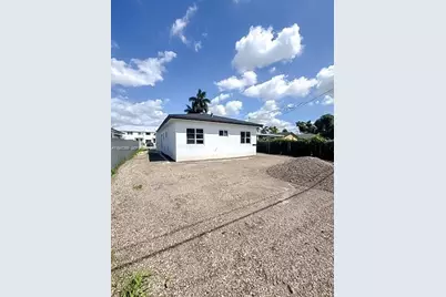 855-857 SW 1 St, Florida City, FL 33034 - Photo 8