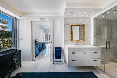 3 Island Ave #03C, Miami Beach, FL 33139 - Photo 22