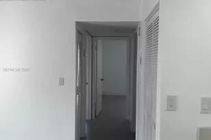 10810 N Kendall Dr, Miami, FL 33176 - Photo 8