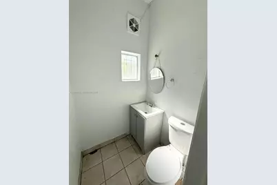 100 SW 15th St, Pompano Beach, FL 33060 - Photo 8