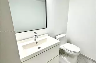 20335 W Country Club Dr, Aventura, FL 33180 - Photo 12