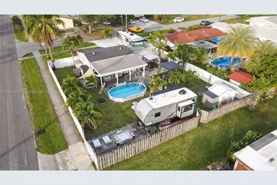 117 SW 6th St, Hallandale Beach, FL 33009 - Photo 36