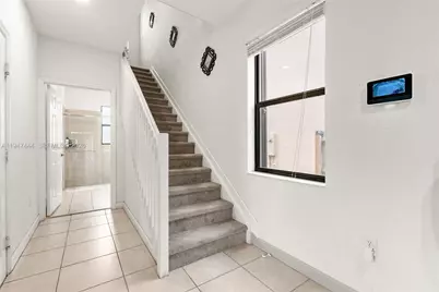 77 NE 37th Pl, Homestead, FL 33033 - Photo 12