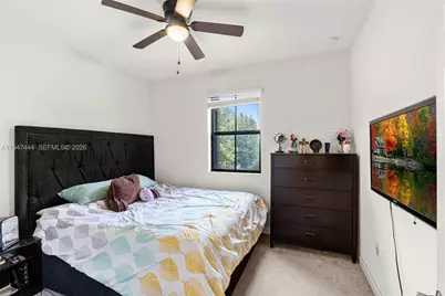 77 NE 37th Pl, Homestead, FL 33033 - Photo 18