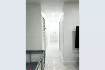 14200 Carver Dr, Miami, FL 33176 - Photo 8