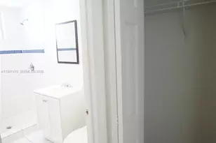 7950 Tatum Waterway Dr, Miami Beach, FL 33141 - Photo 12