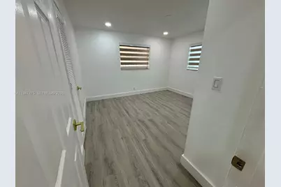 4715 NW 44th St, Tamarac, FL 33319 - Photo 16