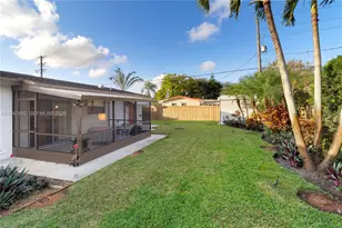 1541 NW 83rd Way, Pembroke Pines, FL 33024 - Photo 32