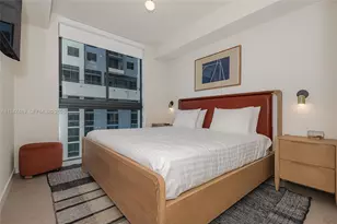 11 NE 6th St, Miami, FL 33132 - Photo 44