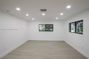 530 NE 91st St, Miami Shores, FL 33138 - Photo 6