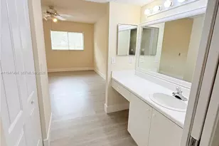 12551 SW 16th Ct, Pembroke Pines, FL 33027 - Photo 18