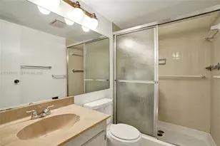 2900 NW 48th Terrace, Lauderdale Lakes, FL 33313 - Photo 12