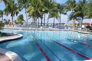 5901 NW 110th Ct, Doral, FL 33178 - Photo 32