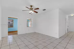 16960 SW 301st St, Homestead, FL 33030 - Photo 8