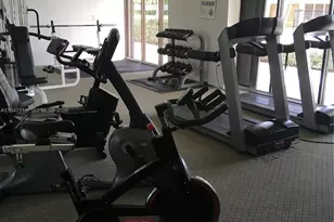 2625 Collins Ave, Miami Beach, FL 33140 - Photo 14