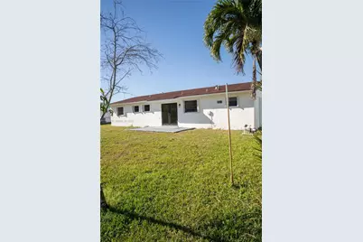 20025 NW 32nd Ct, Miami Gardens, FL 33056 - Photo 20
