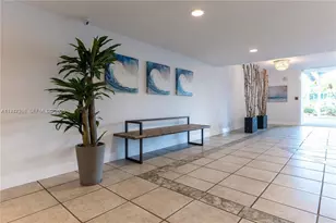 2821 N Miami Beach Blvd, North Miami Beach, FL 33160 - Photo 20