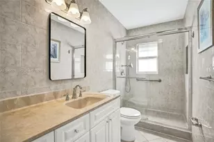 2621 SW Natura Ave, Deerfield Beach, FL 33441 - Photo 8