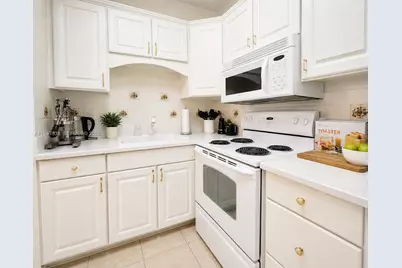 1520 McKinley St #216E, Hollywood, FL 33020 - Photo 2
