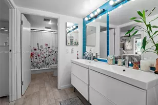 671 NE 195th St, Miami, FL 33179 - Photo 38