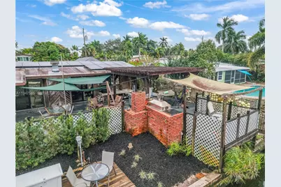2455 Flamingo Ln, Fort Lauderdale, FL 33312 - Photo 38