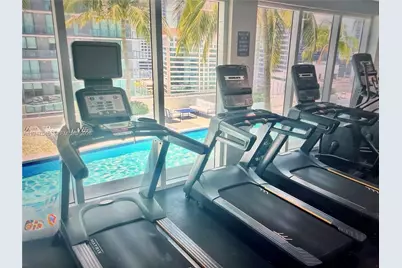 60 SW 13th St #3214, Miami, FL 33130 - Photo 12