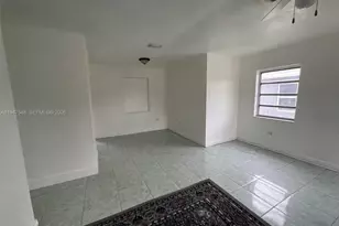 1240 NE 143rd St, North Miami, FL 33161 - Photo 10