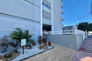 2016 Bay Dr, Miami Beach, FL 33141 - Photo 32