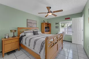 5307 SW 140th Pl, Miami, FL 33175 - Photo 12