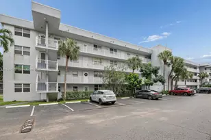 117 Royal Pk Dr, Oakland Park, FL 33309 - Photo 2