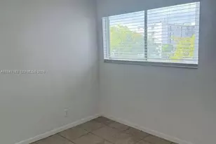 8710 N Sherman Cir, Miramar, FL 33025 - Photo 12