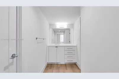 555 NE 34th St #2609, Miami, FL 33137 - Photo 26