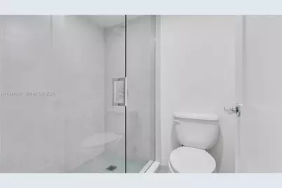 555 NE 34th St #2609, Miami, FL 33137 - Photo 28