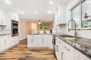 11071 SW 30th Ct, Davie, FL 33328 - Photo 6