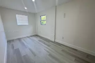 10521 NW 35th Ct, Miami, FL 33147 - Photo 6