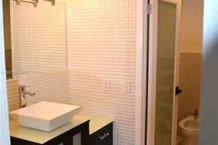 9944 NW 41st St, Doral, FL 33178 - Photo 24